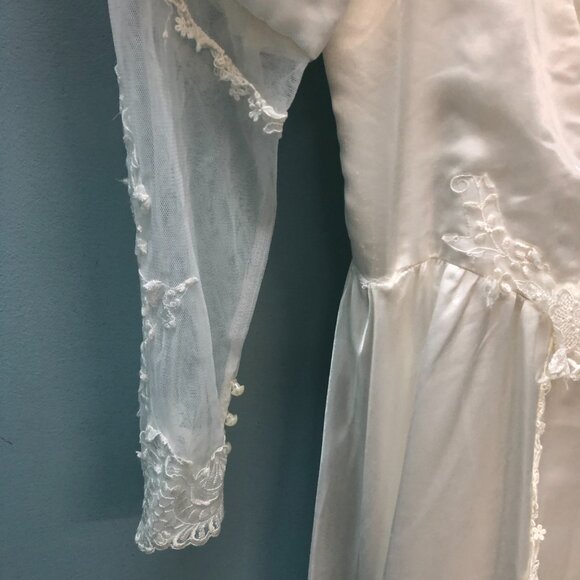 ZOMBIE Dead Corpse Bride, Halloween Wedding Dress, DAMAGED, Vintage Haunting - Picture 6 of 15